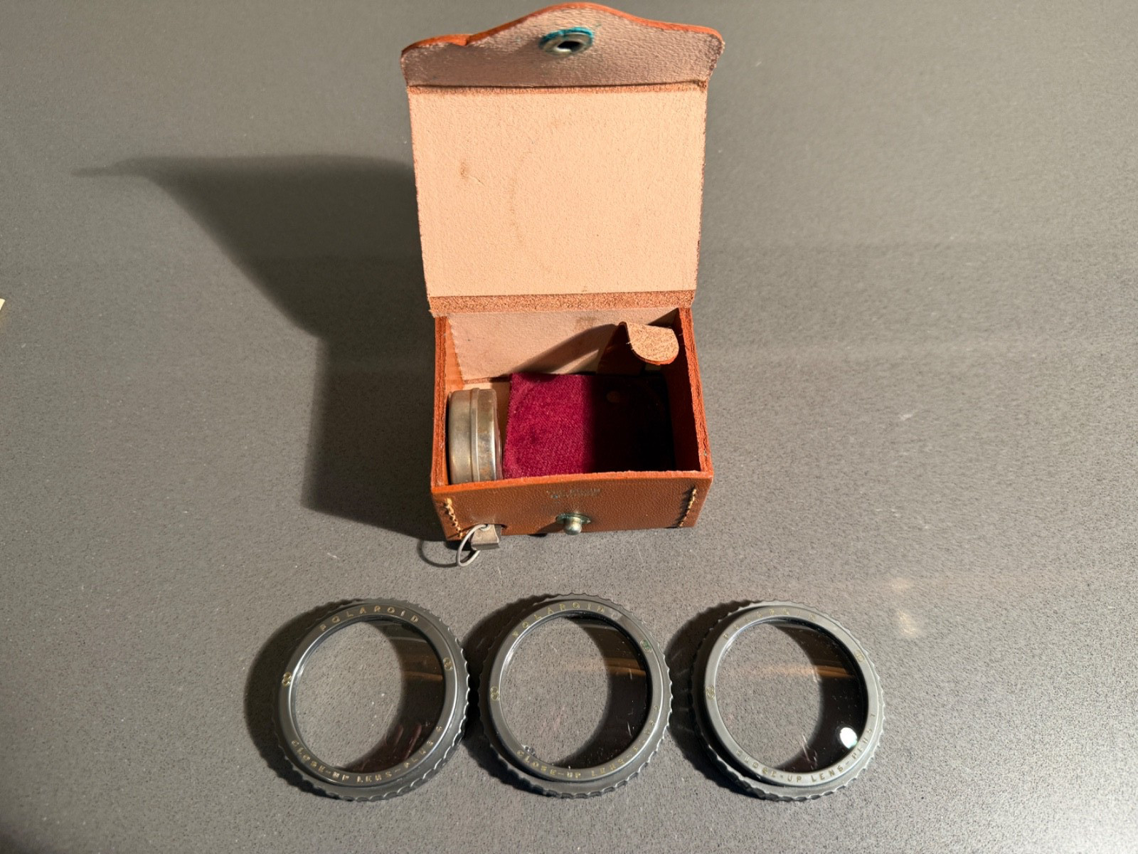 Vintage Polaroid Close-Up Lens Kit #550 + BONUS Filter & Lens Shade Kit #551