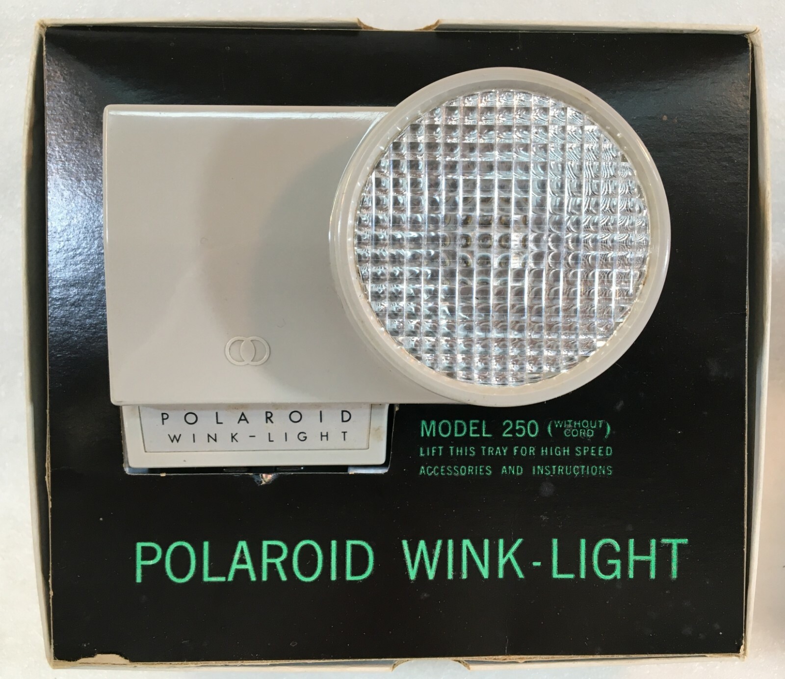 POLAROID FLASH WINK LIGHT MODEL 250 COMPLETE IN ORIGINAL BOX