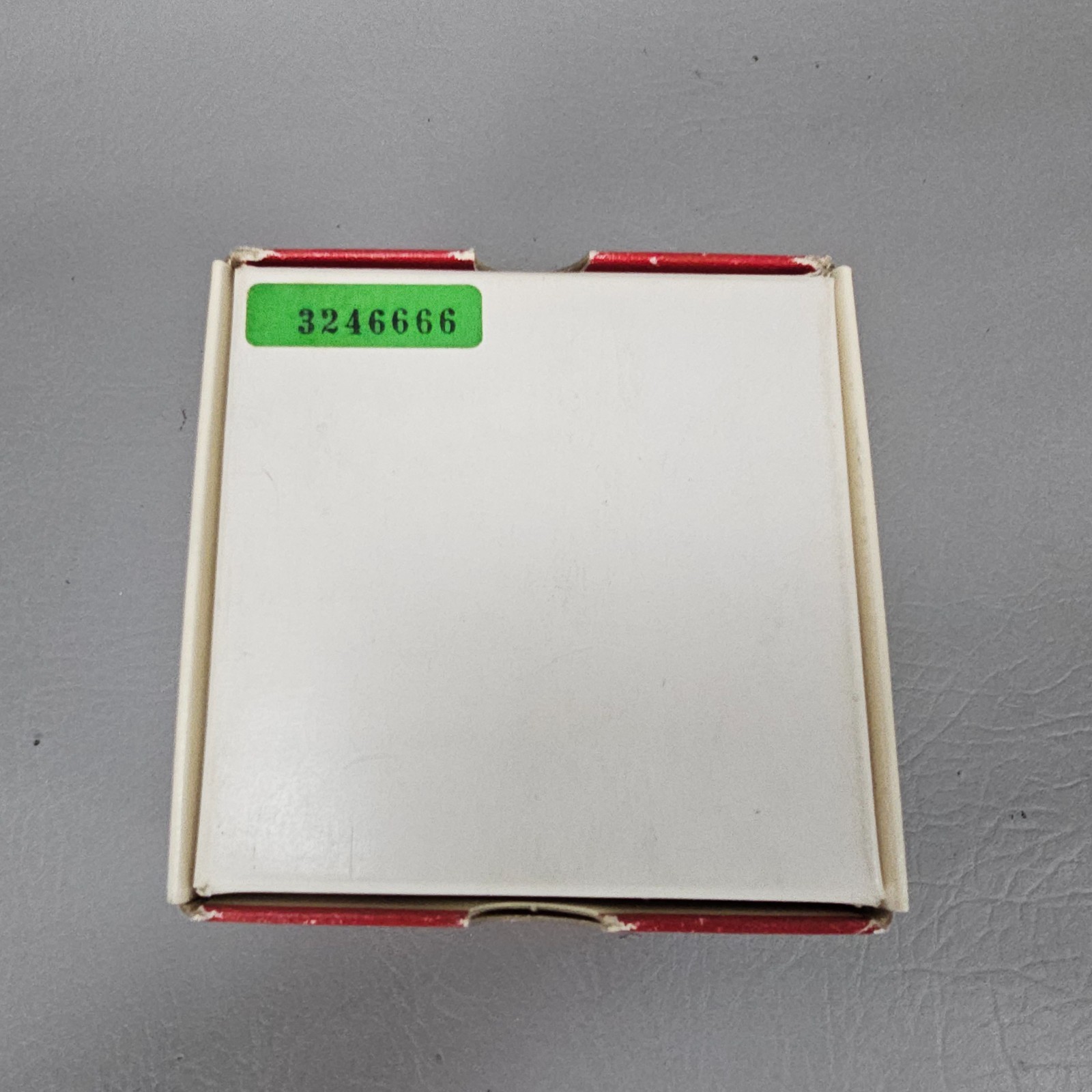 Vintage BOX ONLY Leitz Leica Wetzlar Summicron R 1:2 / 35 11115