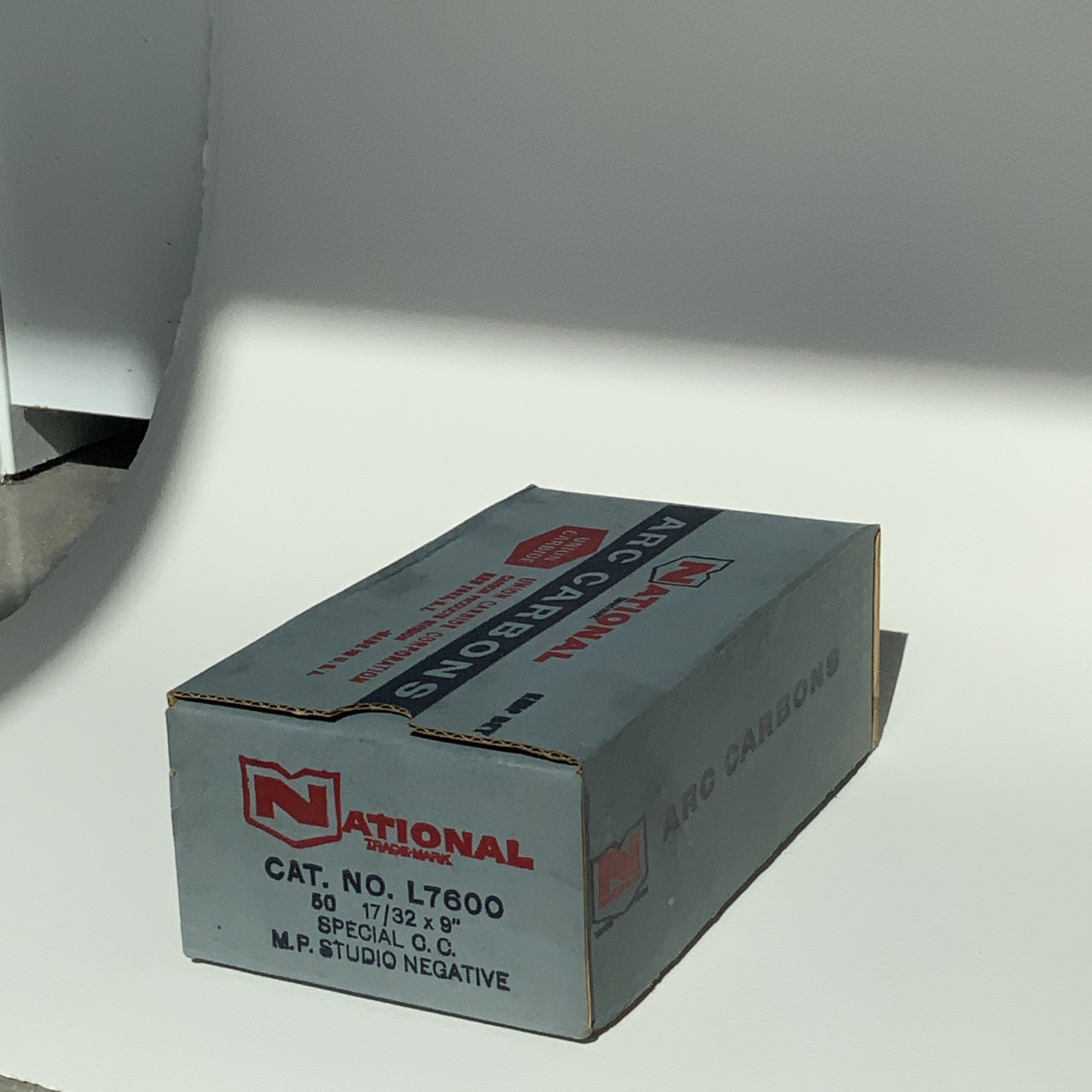 50 National Negative Carbon Arc Rods 17/32’ x 9”