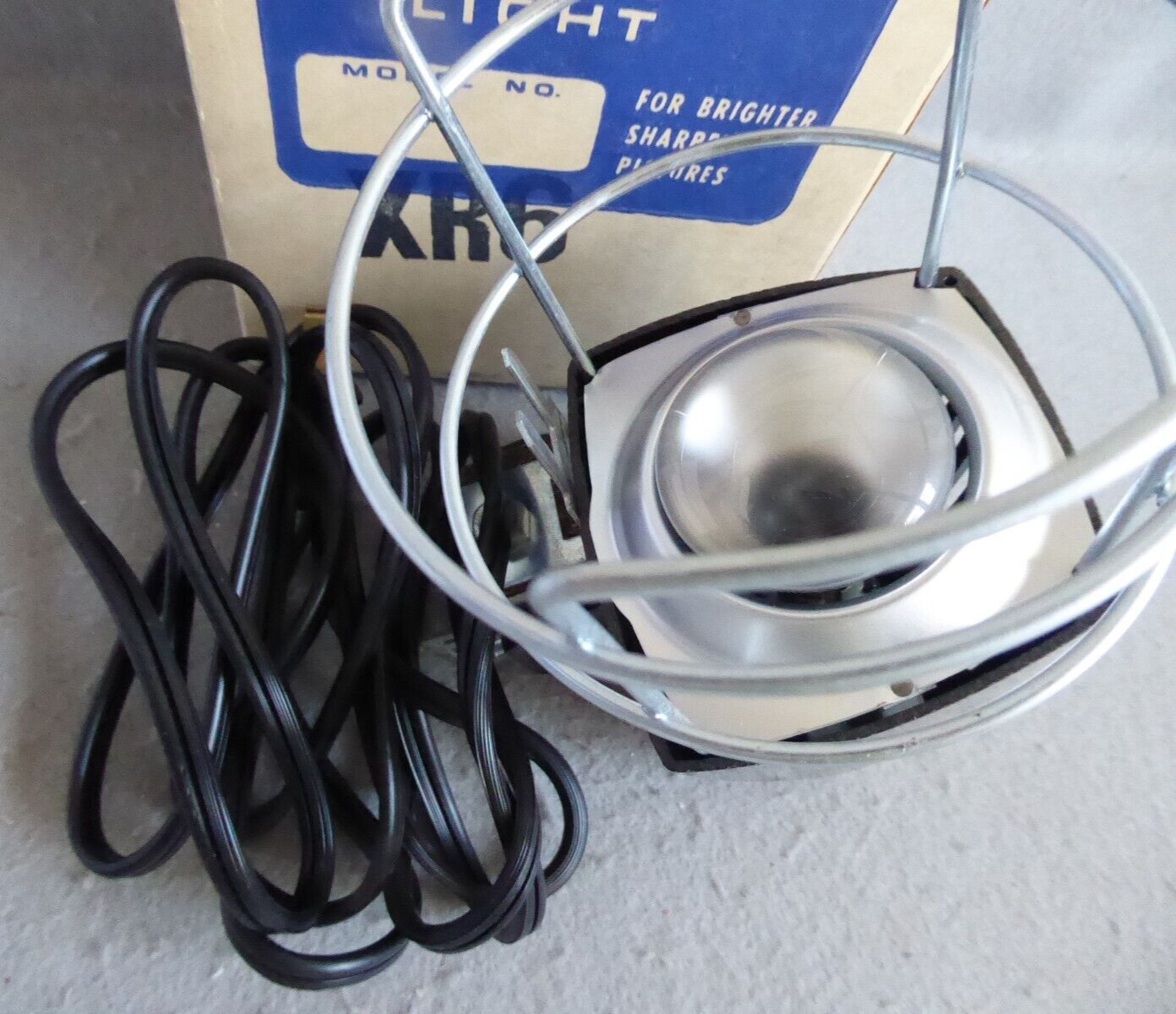 HARWOOD XR6 QUARTZ BROMINE XL MOVIE VIDEO CAMERA LIGHT LITE VINTAGE WORKING