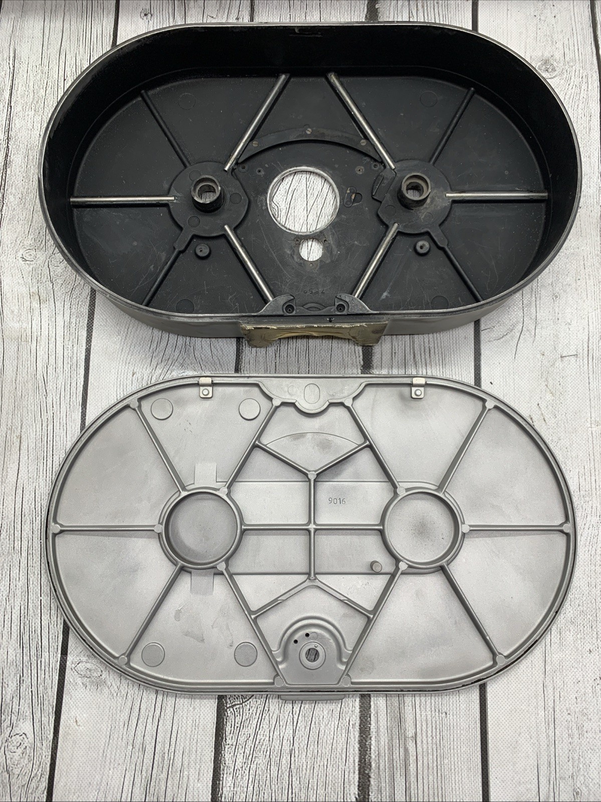Arriflex 35mm film magazine Vintage Metal