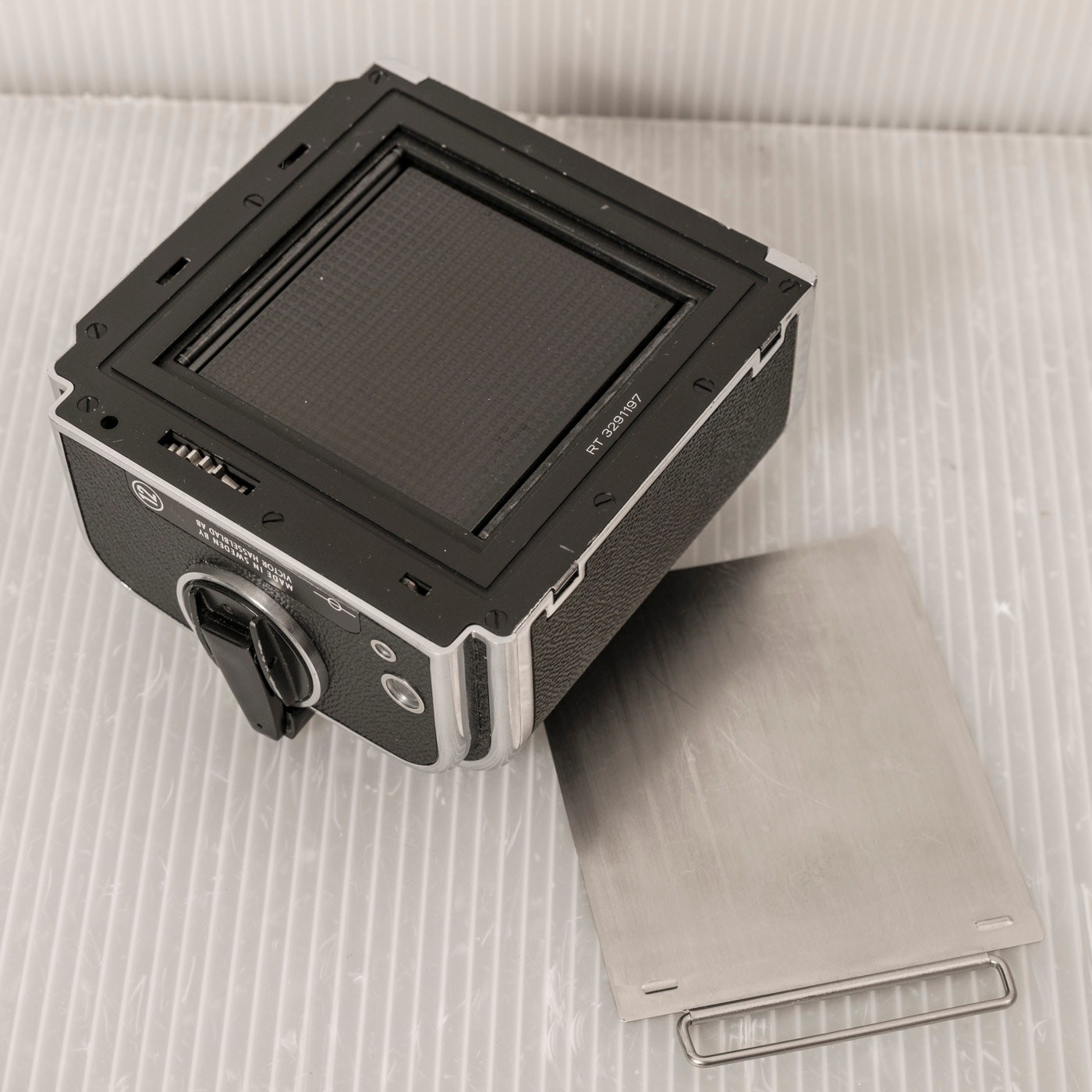 Hasselblad A12 Chrome 6×6 120 Roll Film Back (12 button)