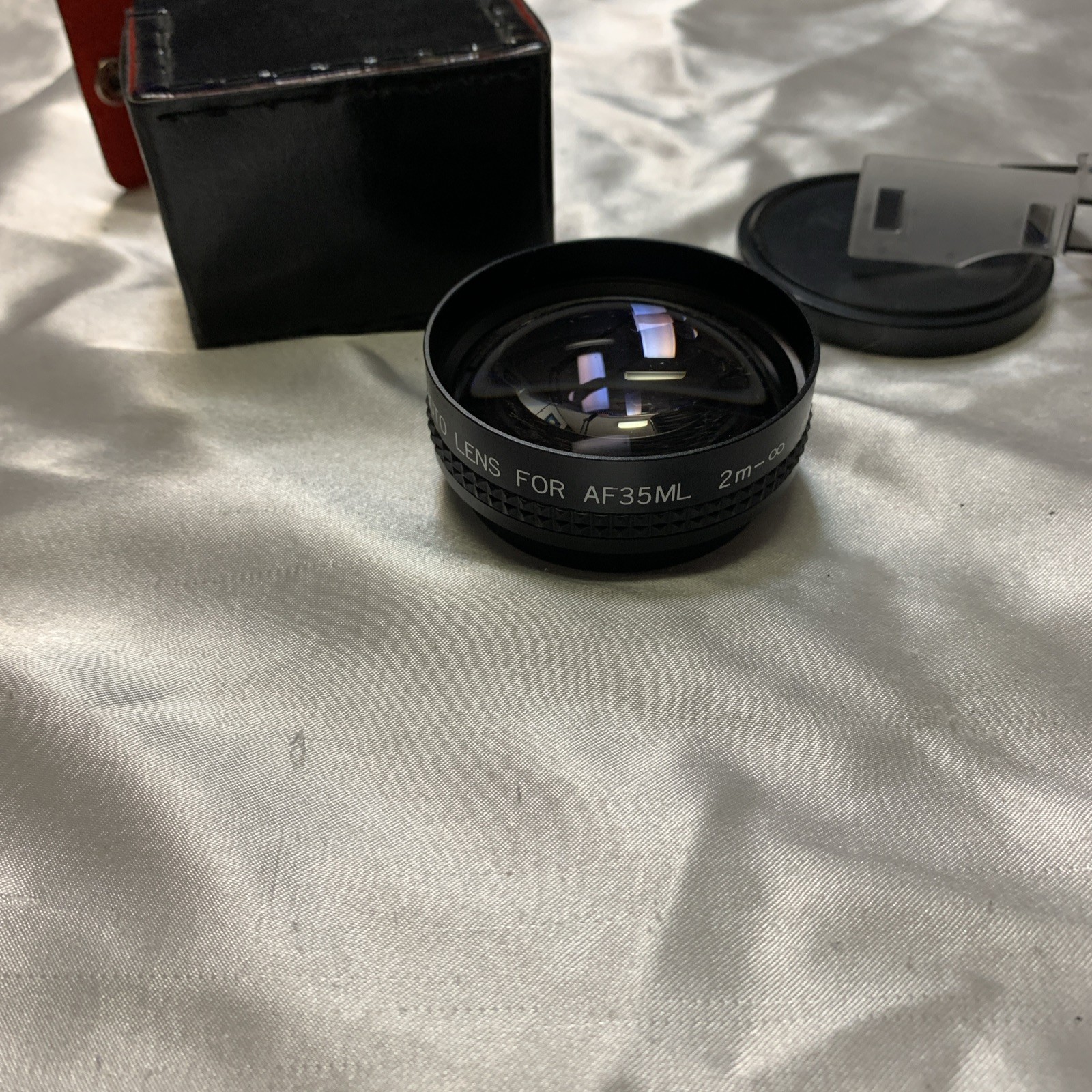 Star-D Aux Telephoto Lens L35AF +Lens Caps/ Leather Case And Viewfinder Add-On
