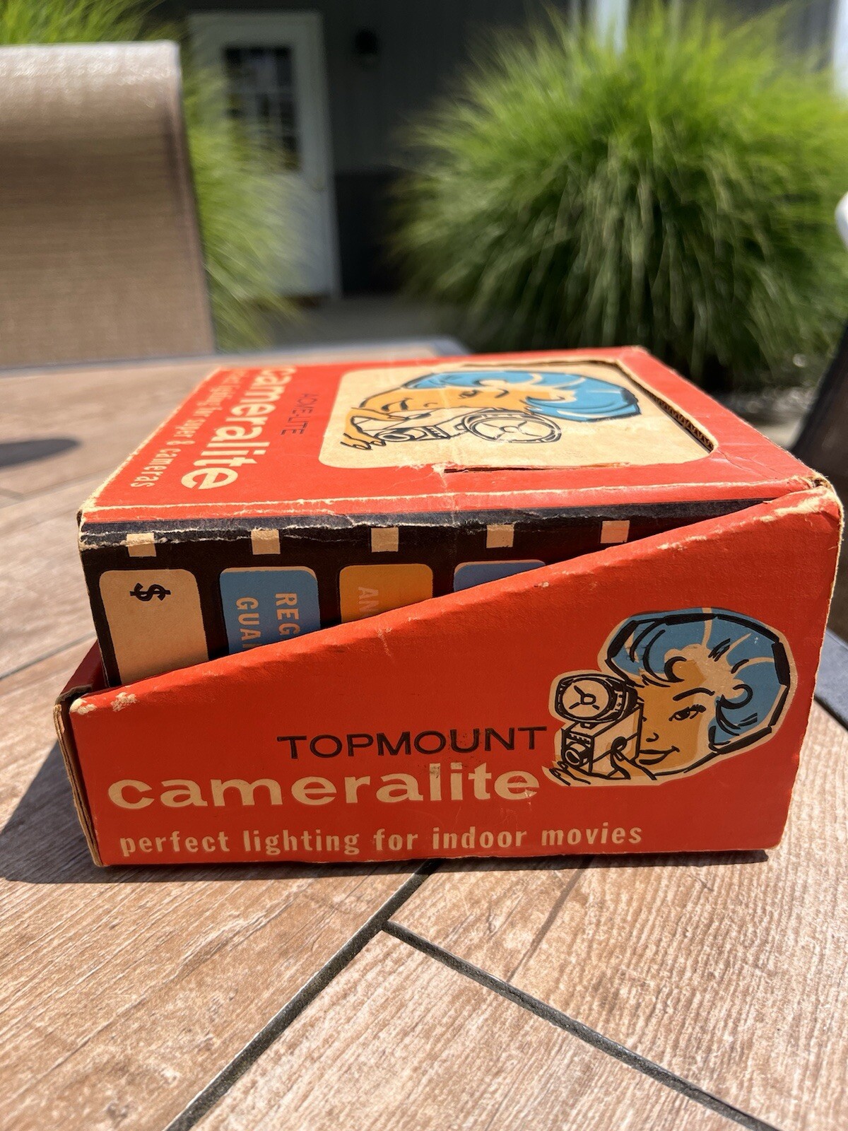 Acme-Lite Cameralite with Universal Mount for Super 8 Cameras with Original Box