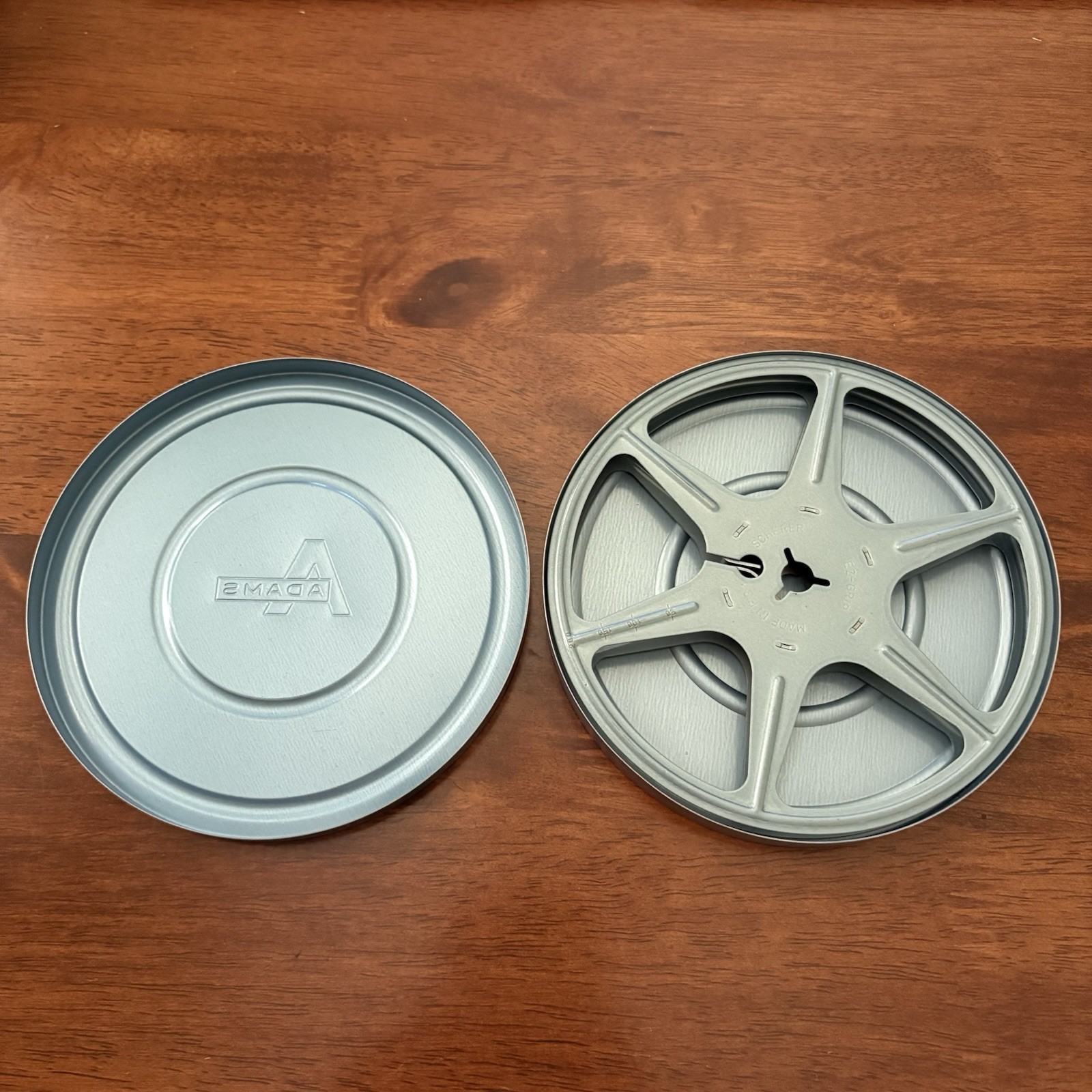Vtg Blue Metal 8MM Film Case for 5″ Reels – Includes 6 Adams Canisters & Reels