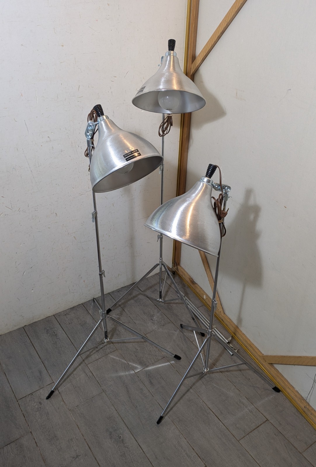 Vintage MCM Acme-Lite Senior Litepak Photo Studio 3 Light Kit Tripods Aluminum