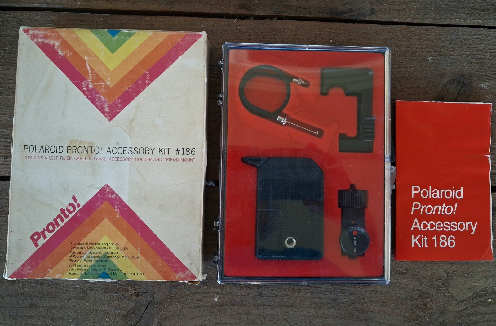 Vtg POLAROID PRONTO! ACCESSORY KIT #186 In Box Self -Timer Release Tripod Mount