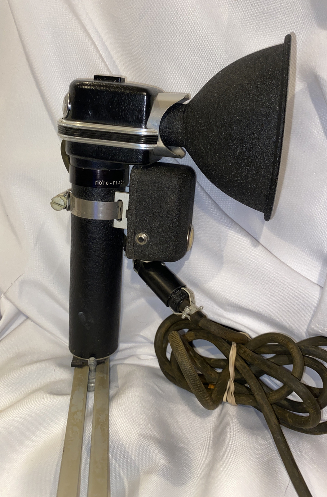 Vtg Foto Flash Co. Model 1 w/ Medical Flash Ring light + Reflector Flash *TESTED