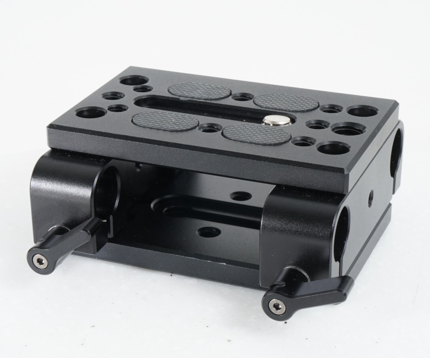 – SMALLRIG TRIPOD MOUNTING BASEPLATE 15MM ROD ATTACHMENT HOLES #1798