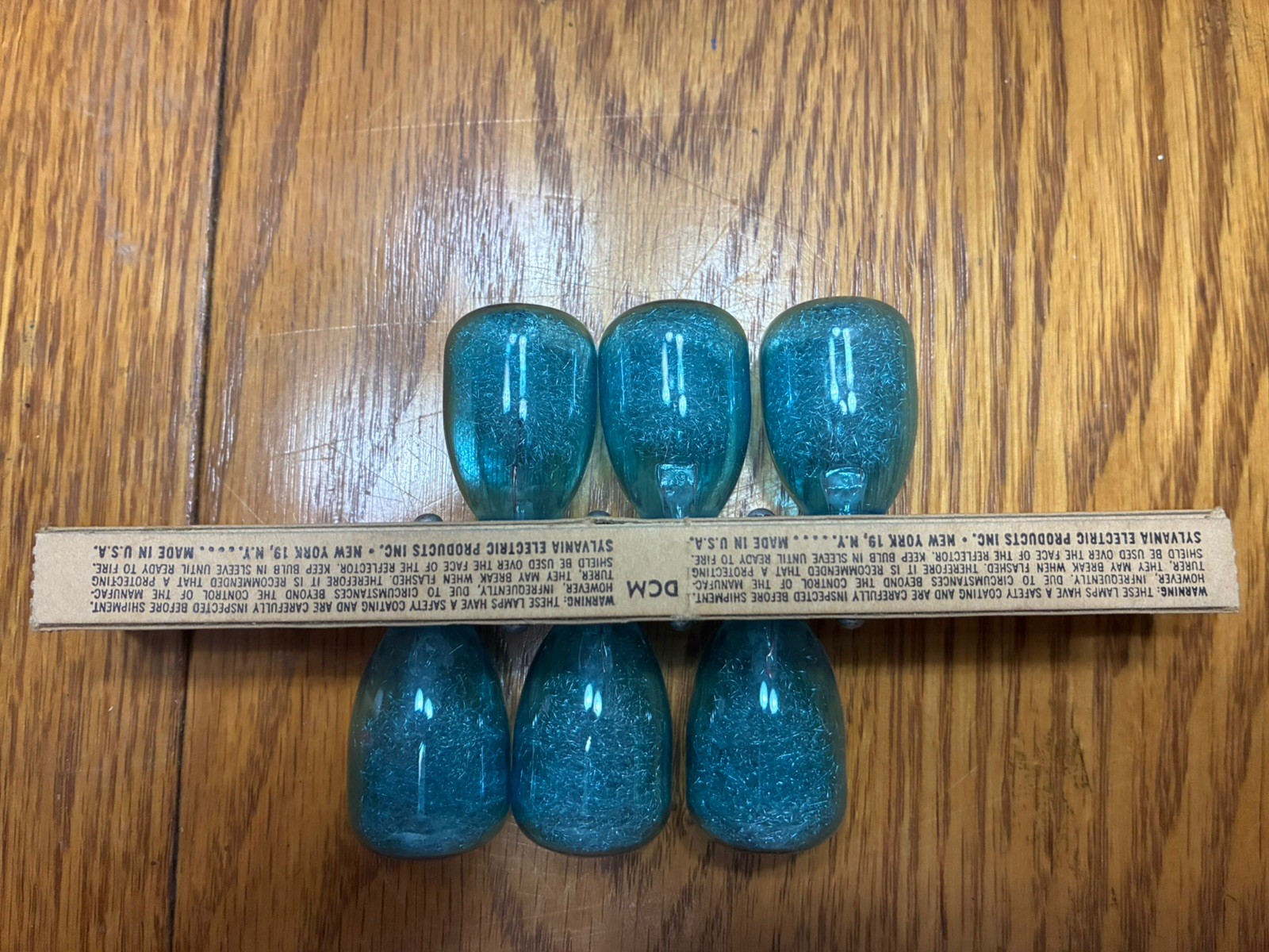 Vintage Sylvania M2B Blue Dot Flashbulbs 6 Unused Flash Bulbs
