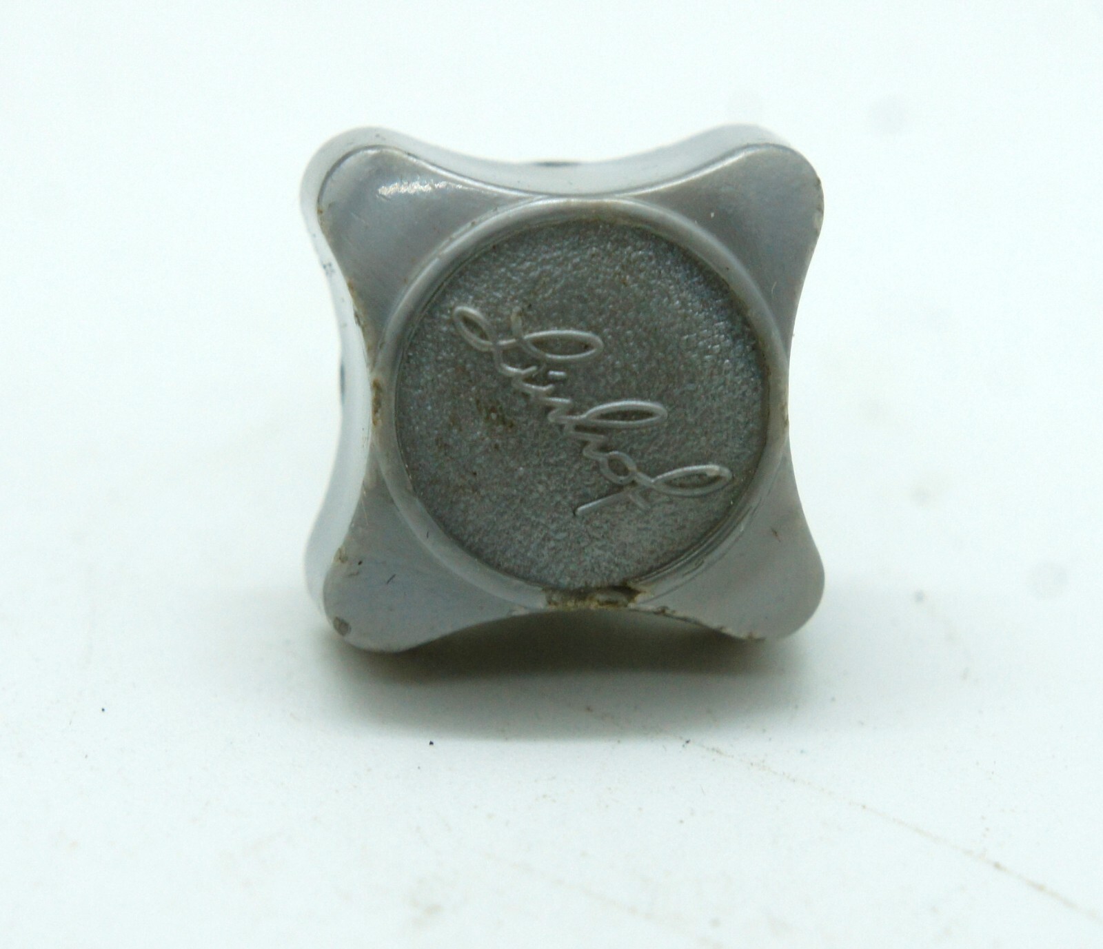 Linhof knob for tripod