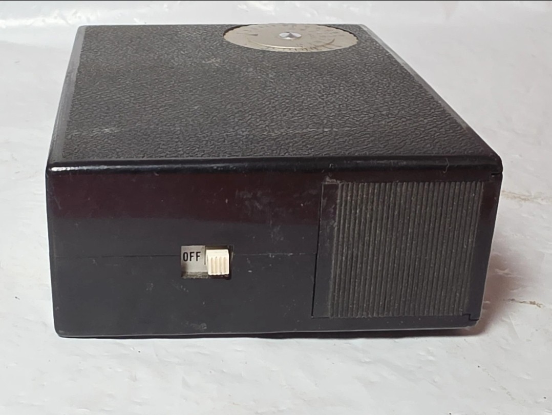 Vintage Gold Crest SR-33 Solid State Flash For Cameras 1970s Untested