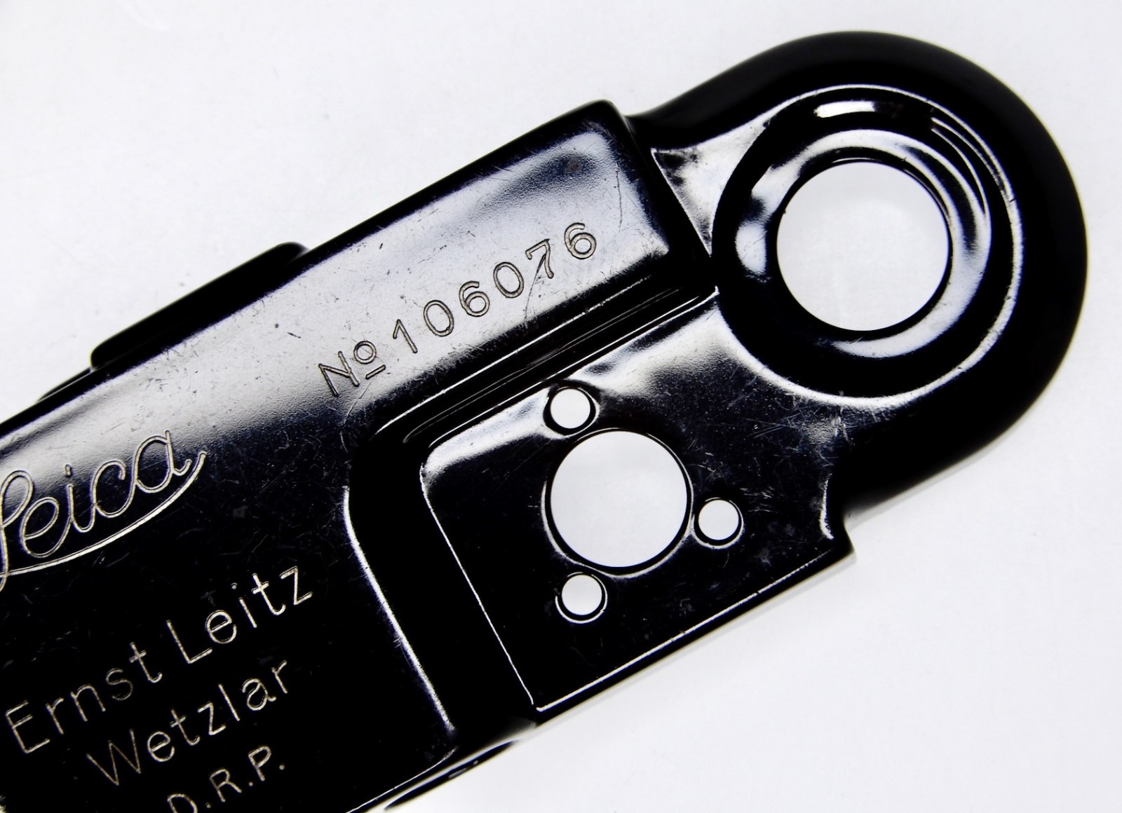 Leica Model II Black Paint Top Cover #106076 ……….. Minty