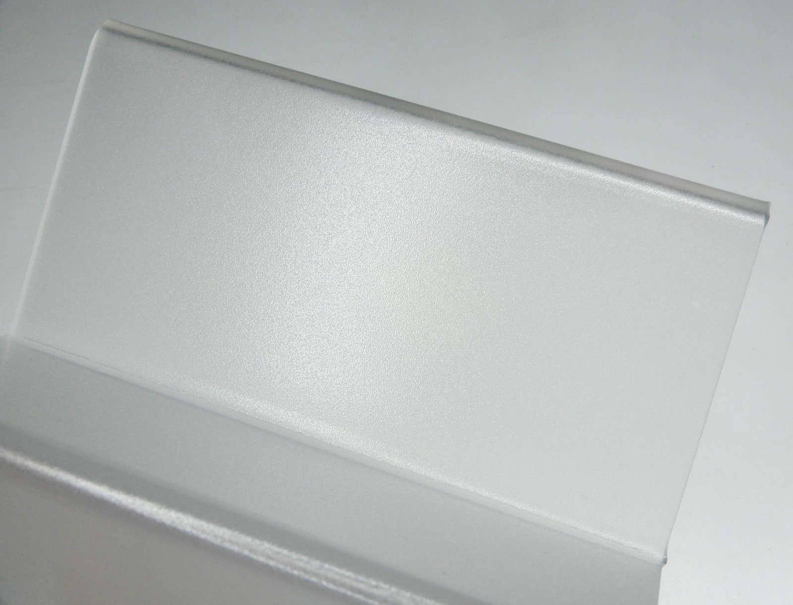 Leica Frost “My Point Of View” Body Display Stand ……….. Minty