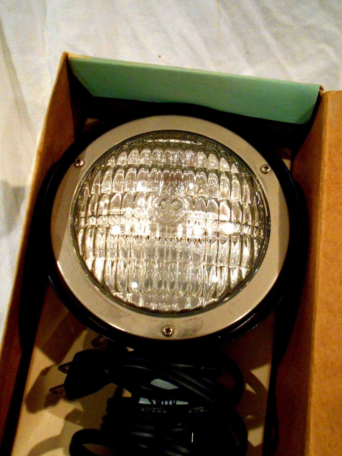 Smith Victor Uniflood Compact Movie LightPL-1 in Original BOx