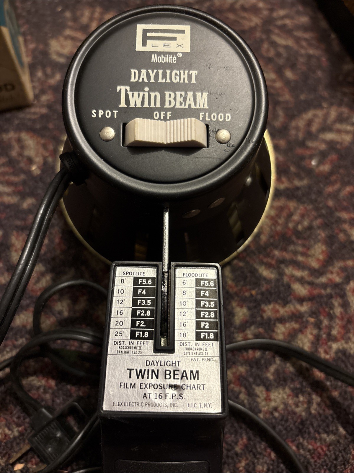 Sylvania Mobilite Twin Beam Spot Flood Light Zoom Lamp Photo Camera Works Used