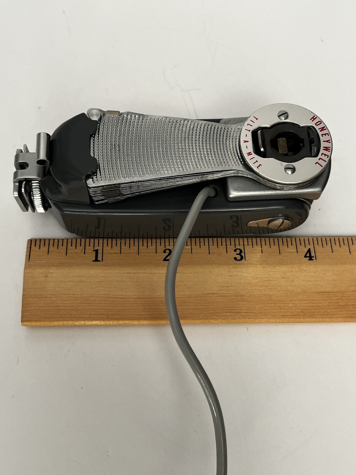 VINTAGE HONEYWELL PENTAX TILT-A-MITE CAMERA FLASH UNIT W/SYNC CORD