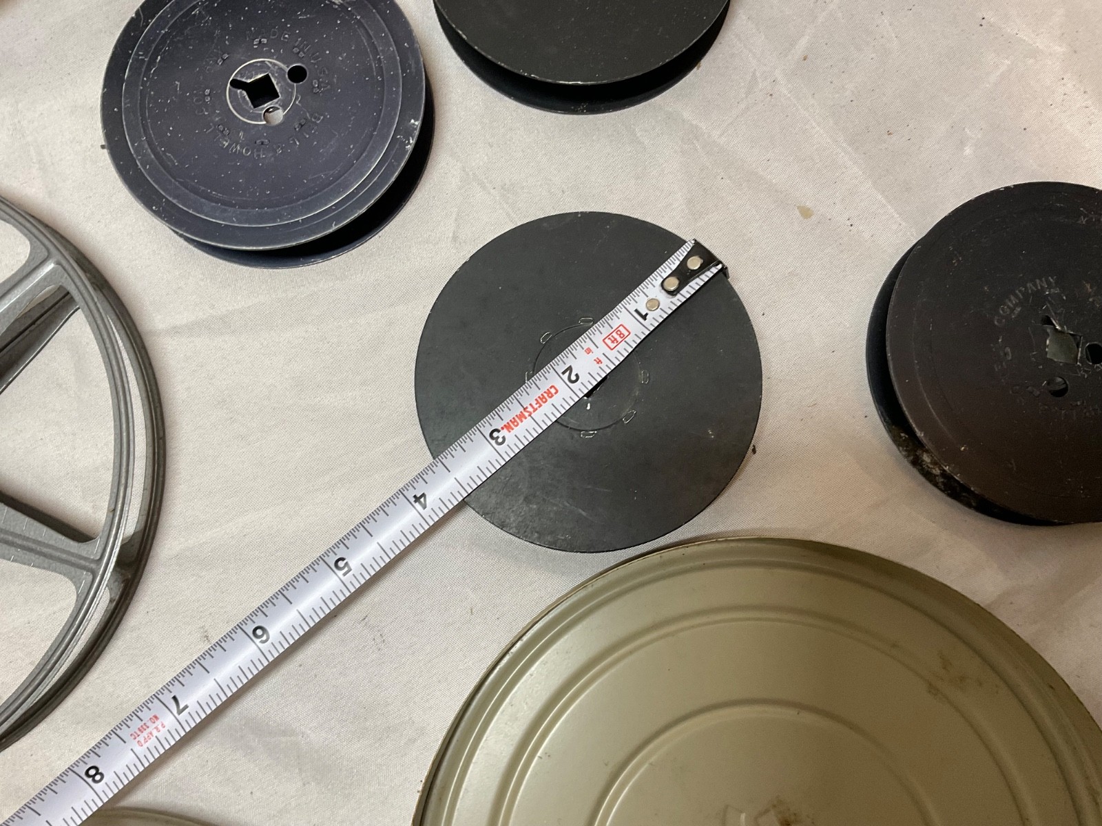 Empty 16mm Film 7″ and 3.5” Take Up Reels & Canister