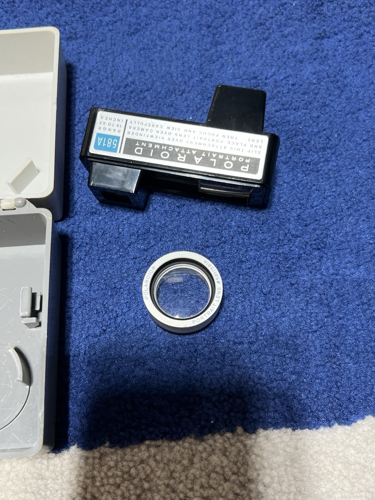 Polaroid 581A Portrait Kit for Polaroid Automatic 250 Land Camera