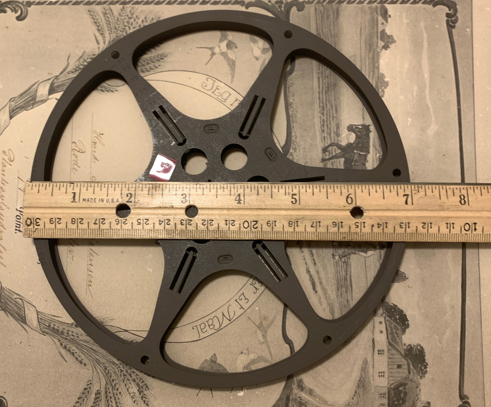 Vintage Eastman Kodak Metal Film Reel W Tin Canister for 8mm, 7″ Holds 400ft