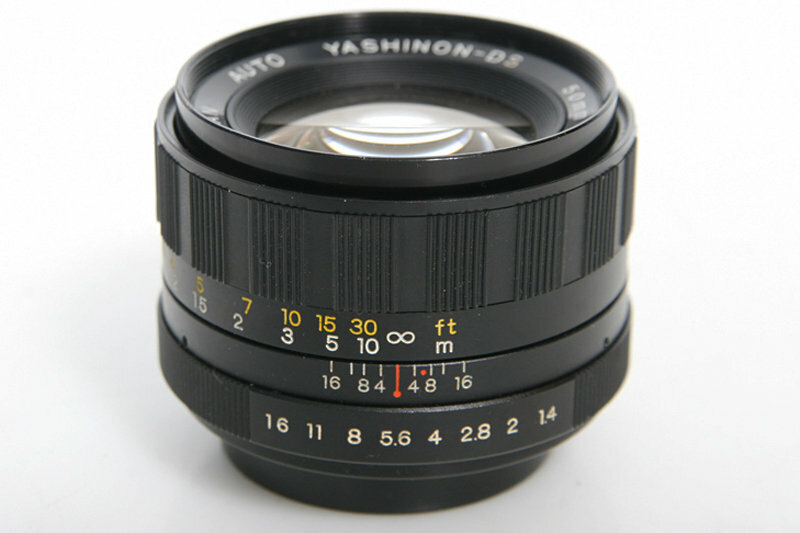Yashica 50mm f1.4 Yashinon-DS Prime Lens M42 Screw Mount – Beautiful condition