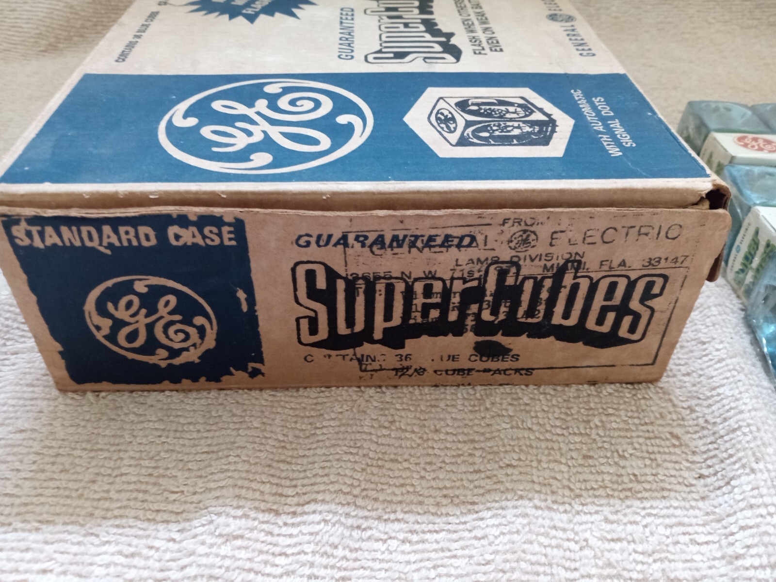 Vintage 45 GE SuperCubes 15/3 Cube Packs Original Packaging NOS Bundle