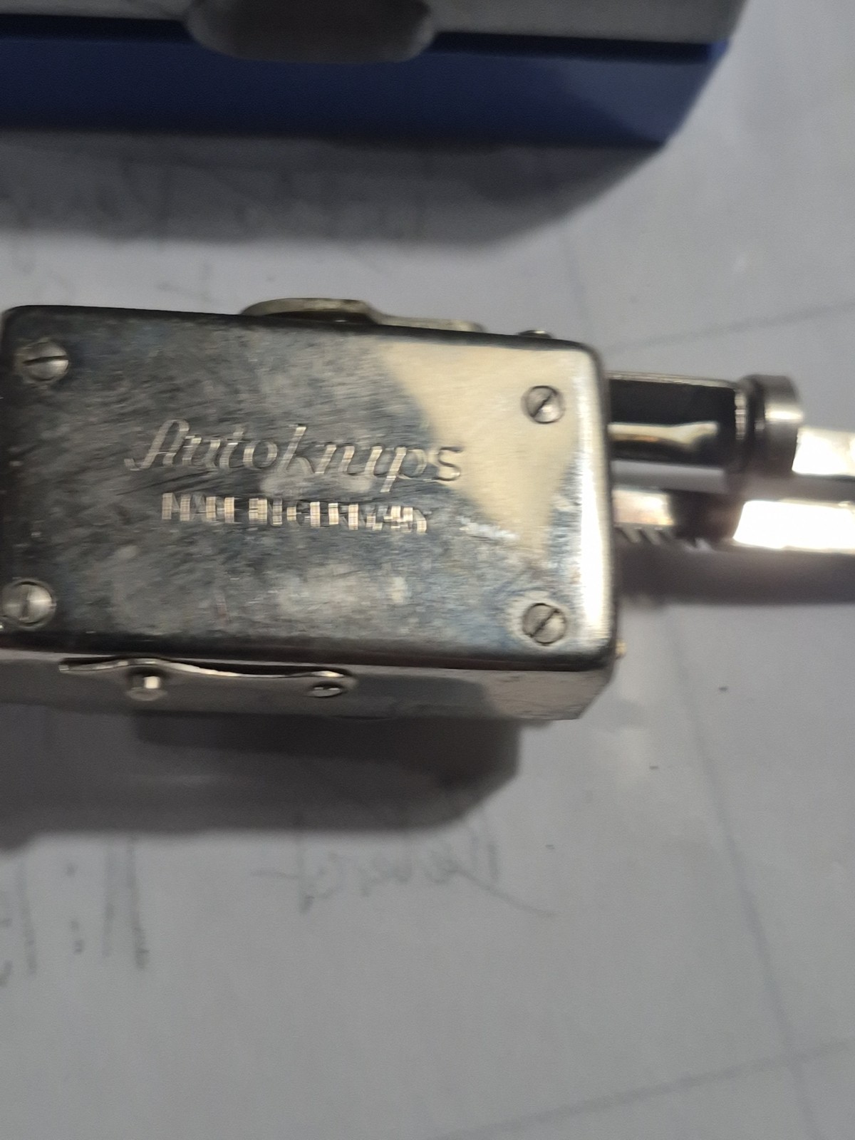 VINTAGE AUTOKNIPS II AUTOMATIC SELF-TIMER WITH CASE Made In Germany