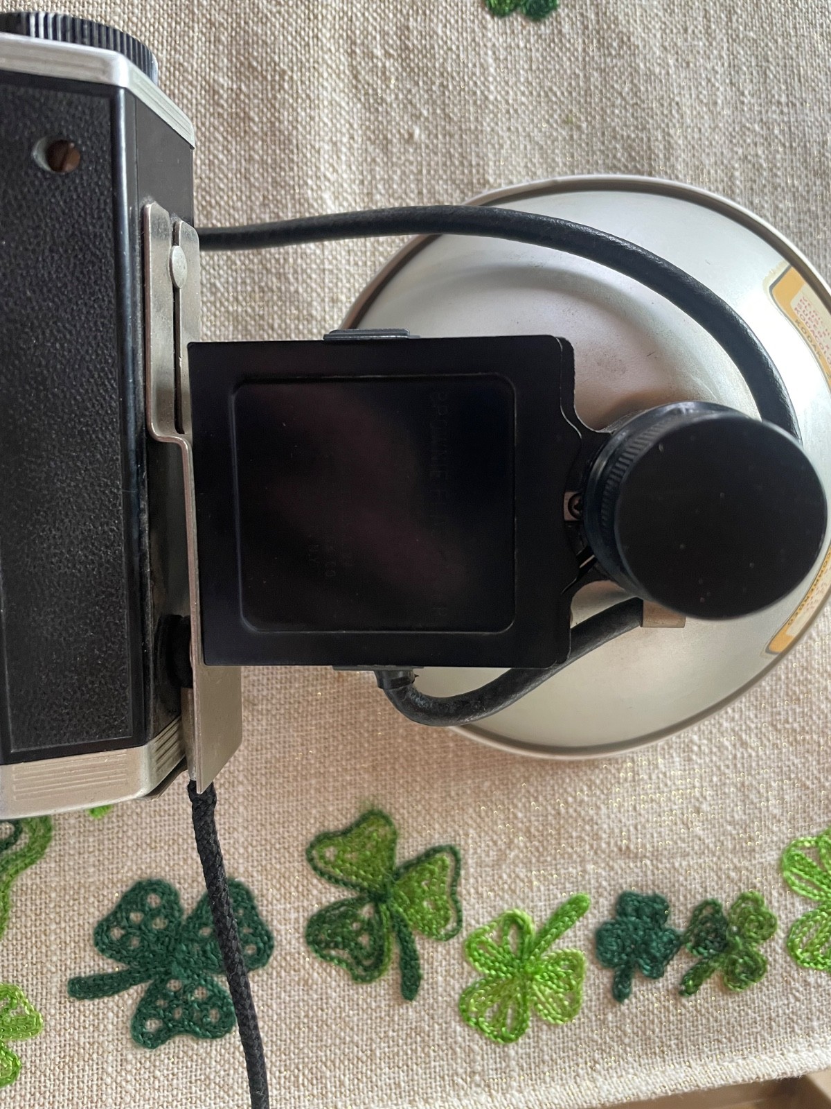 Vtg Eastman Kodak Brownie FLASHOLDER For Brownie Reflex Camera & 3 Bulbs, TESTED