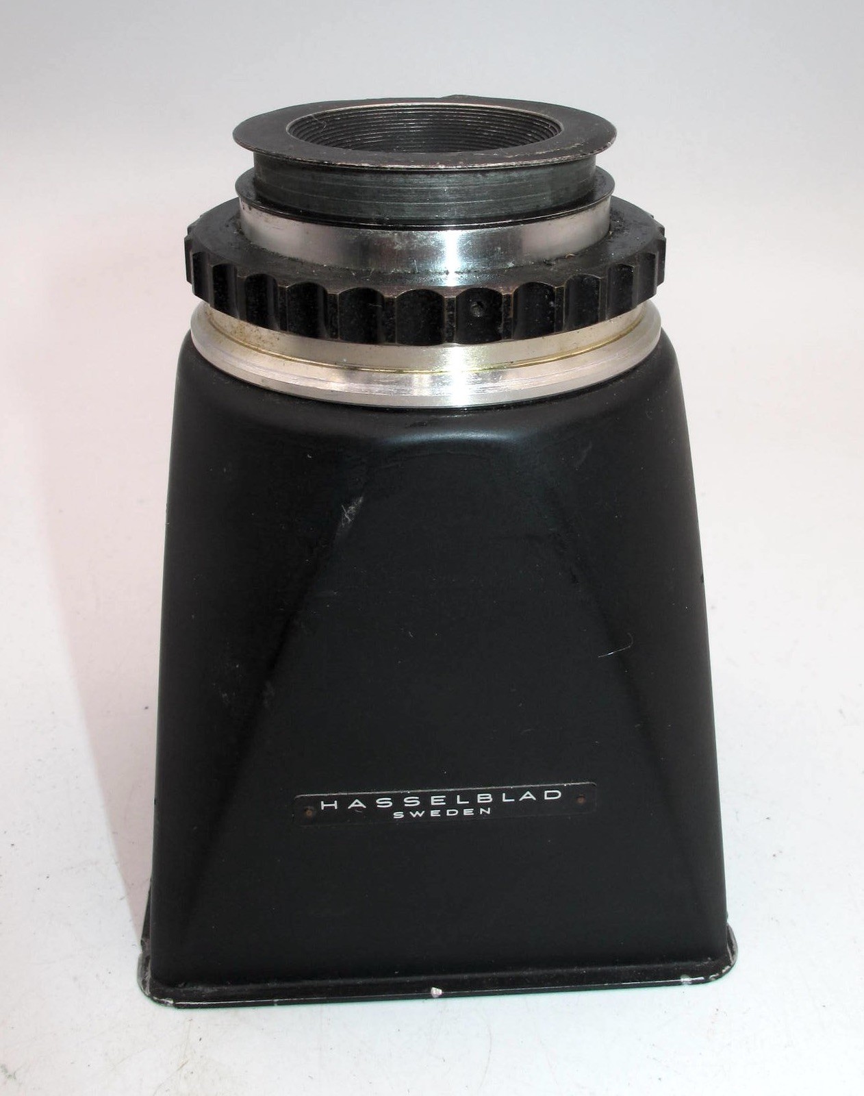 *VINTAGE* HASSELBLAD CHIMNEY FINDER FOR “V” SERIES CAMERAS-READ