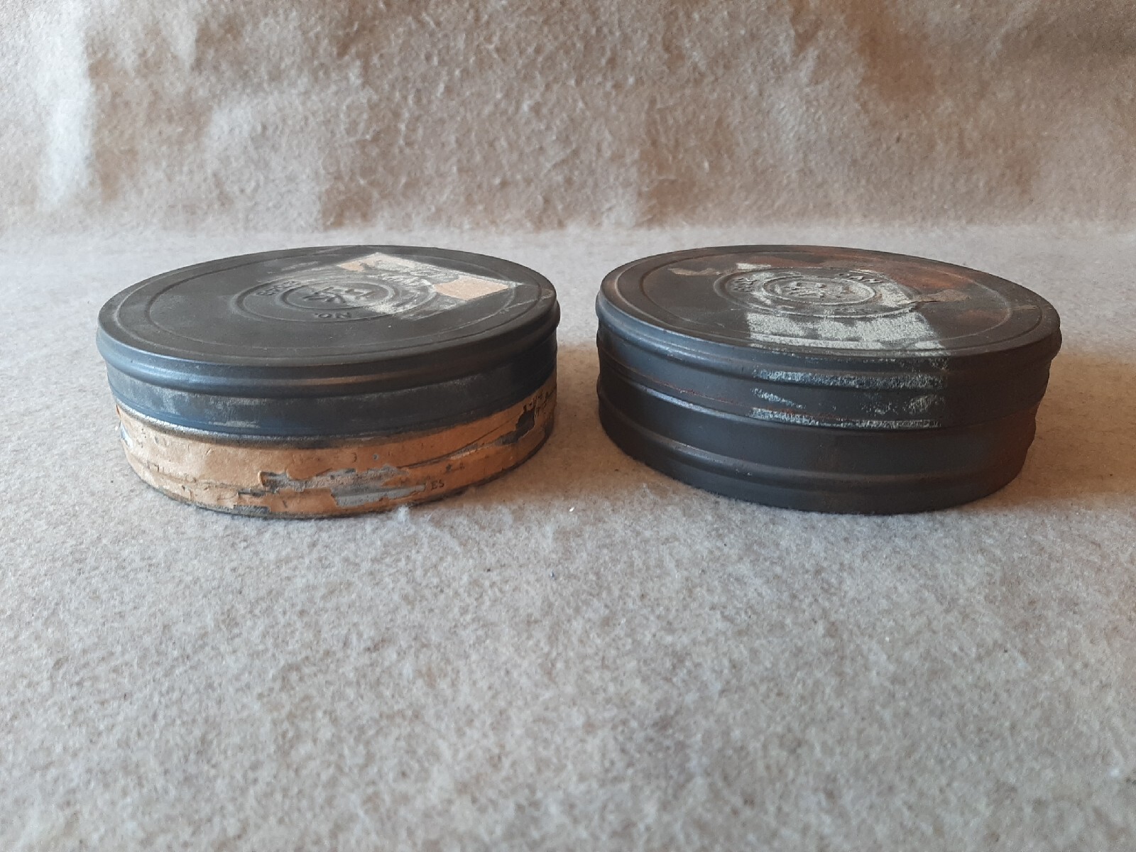 Vintage Eastman Kodak Company 35mm Home Movie Film Tin Cans empty Canisters 2349