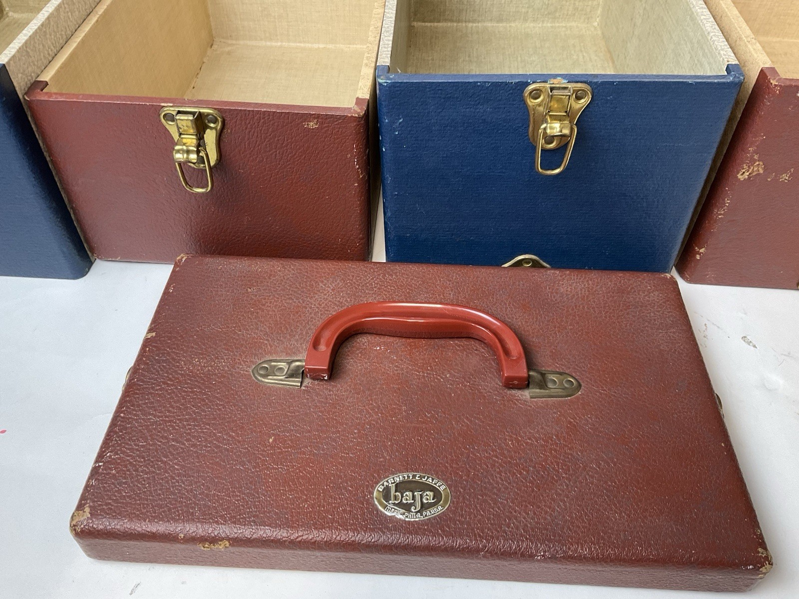 Vintage Barnett & Jaffe Baja Slide Carrying Case Red Blue 4 Level Stackable