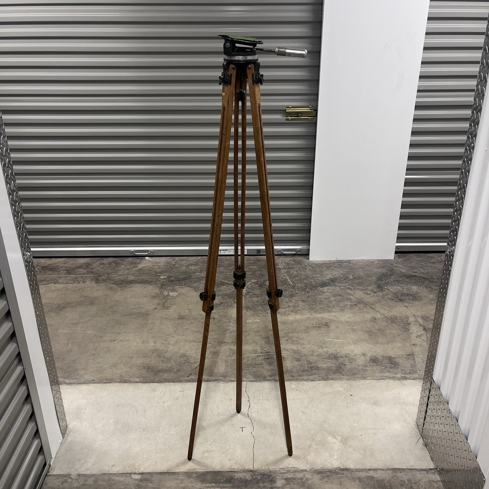 Vintage Ries Cameras Tripod Model 1200 61’’ Hollywood CA
