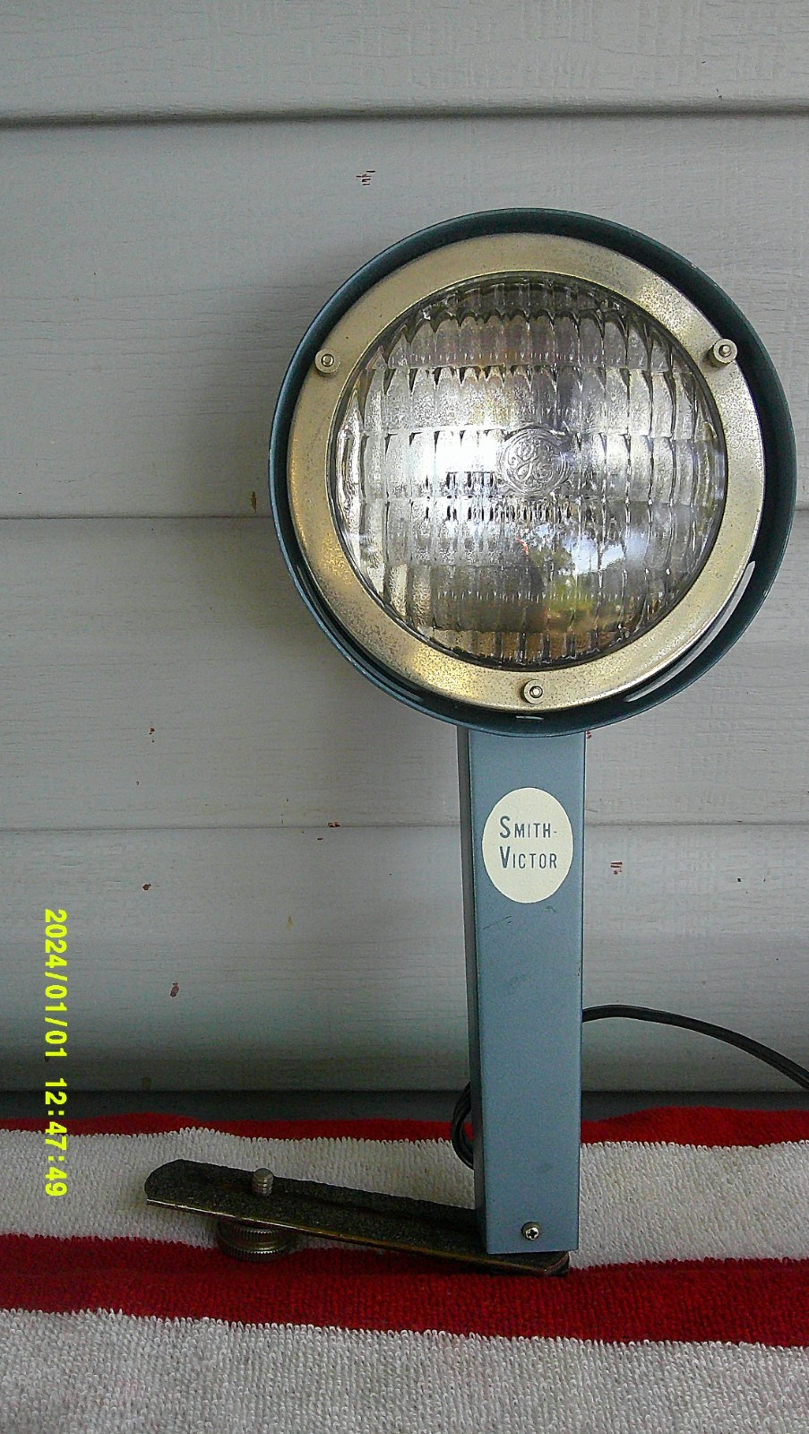 Smith Victor Corp. Model L5 Flood Light Movie Light very bright