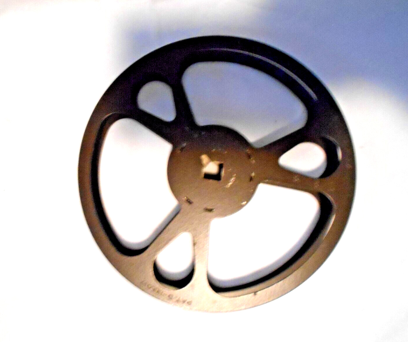 Unbranded Metal Brown 16mm 200 ft. Reels Lot of 3