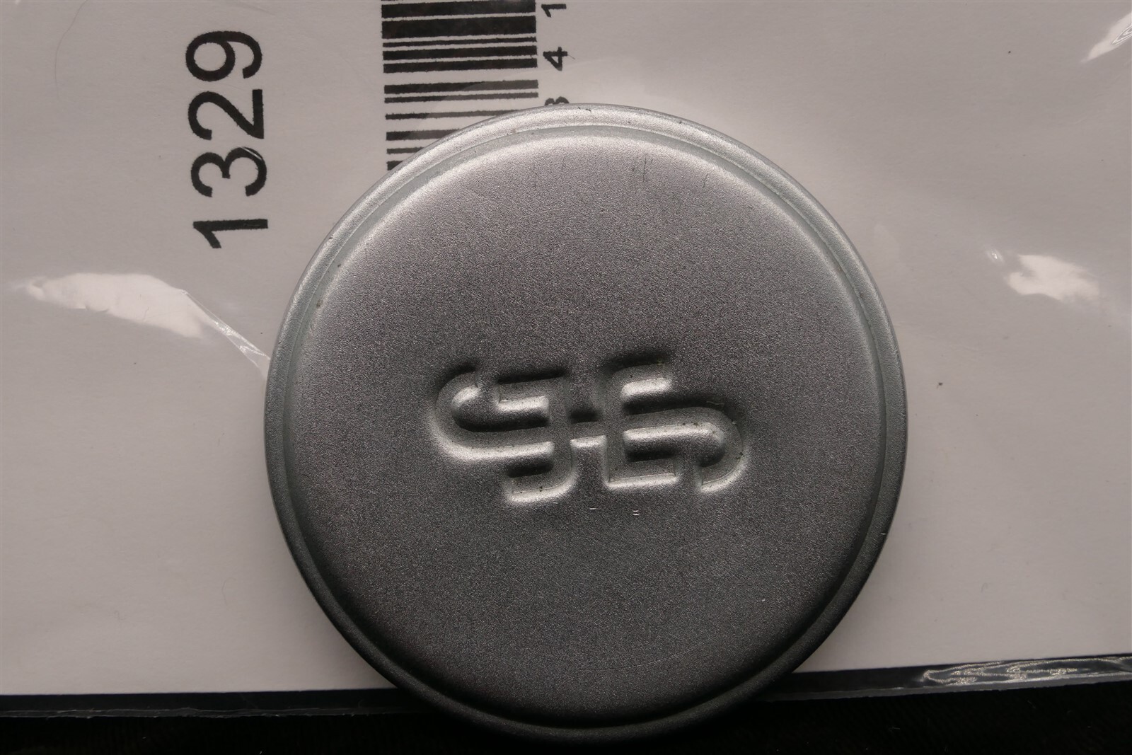 Sun Optical Co. Vintage Chrome Metal 48mm Push On Lens Cap / Cover 46mm Filter