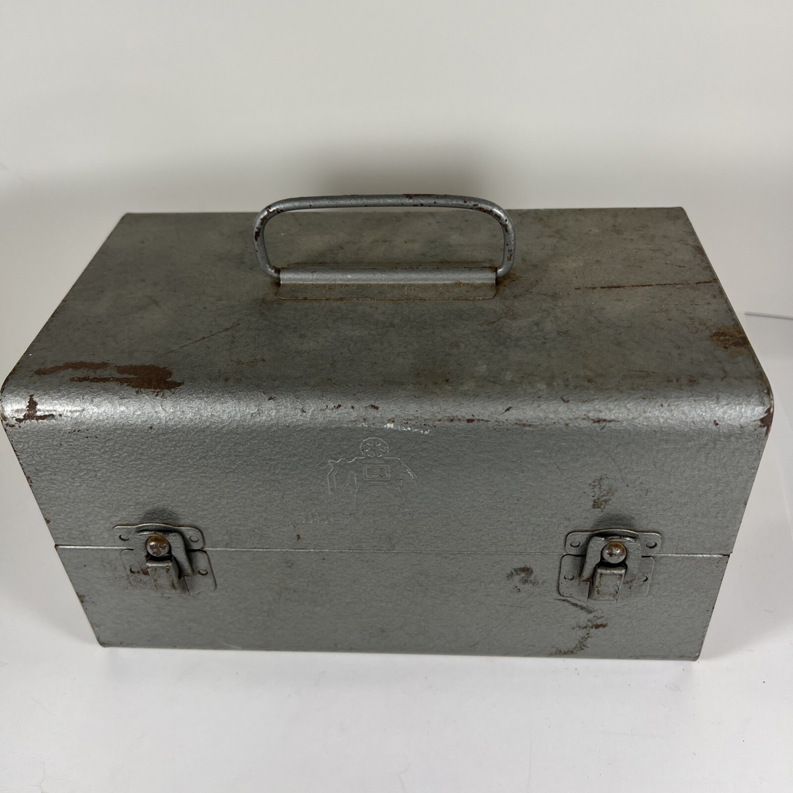 Brumberger Movie Case For 8mm Movies 5″ Canister Tins No Reels Or Film