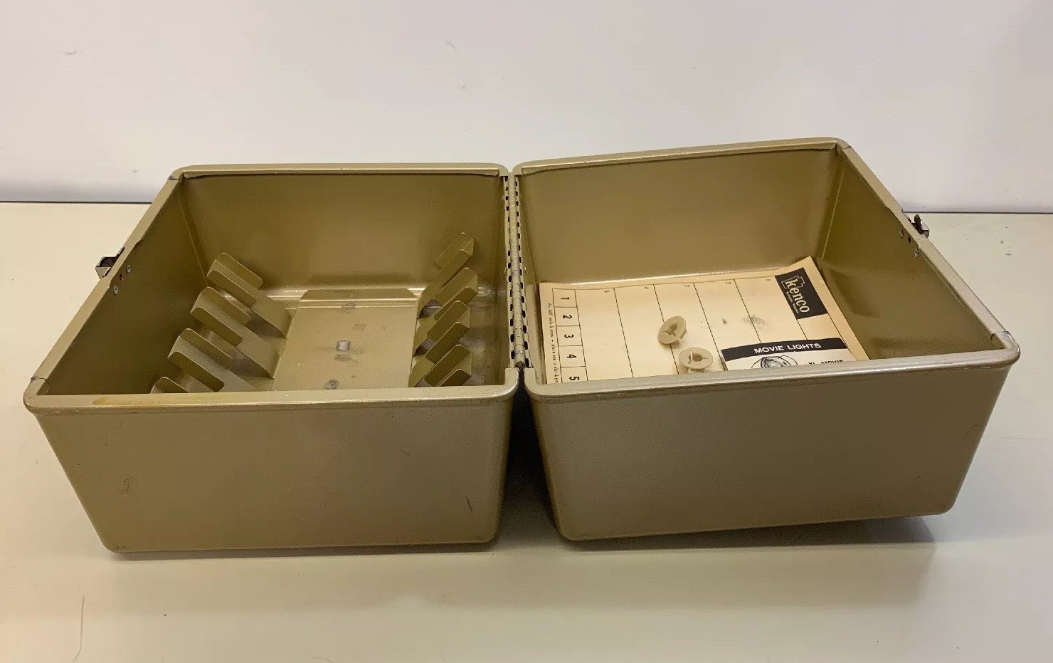 Kenco Film Tape Reel Chest Metal Box Holds 10 Cannisters Clean No Dents Or Rust