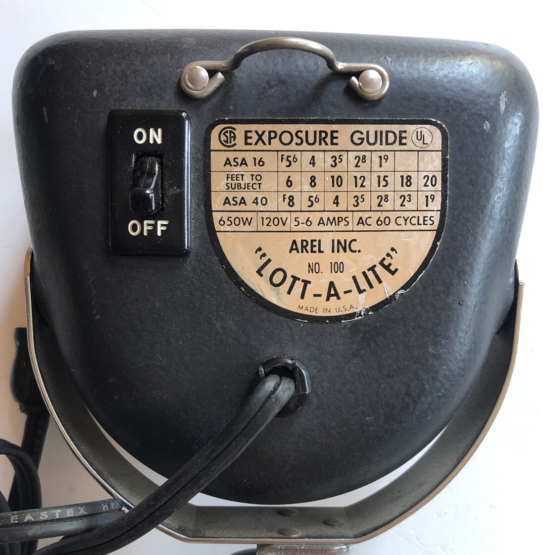 Vintage AREL LOTT-A-LITE Movie Photography Light With GE Uniflood. Works Great