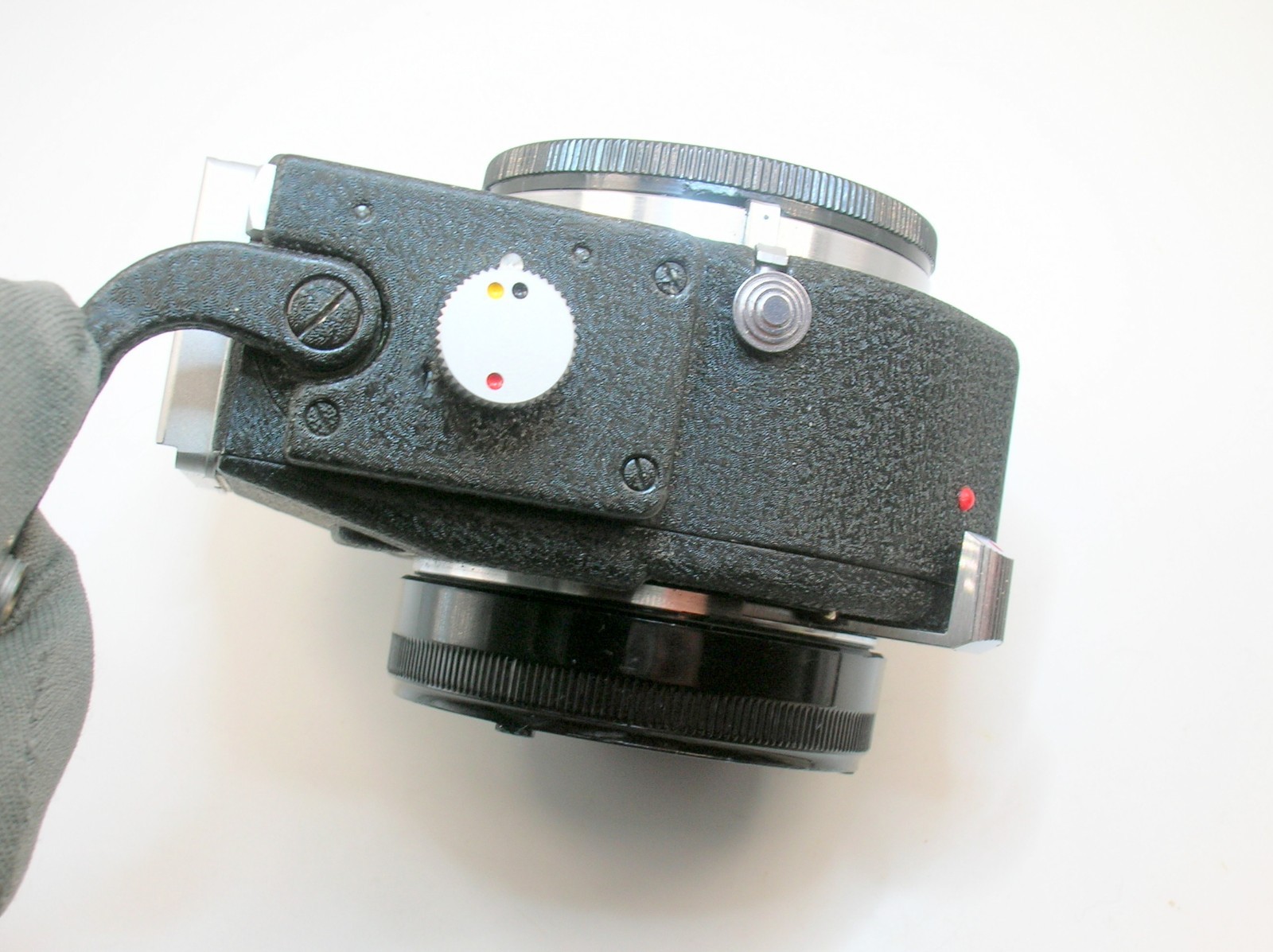 LEICA LEITZ WETZLAR VISIOFLEX PRISM FINDER FOR LEICA M CAMERAS- 11 0F 37