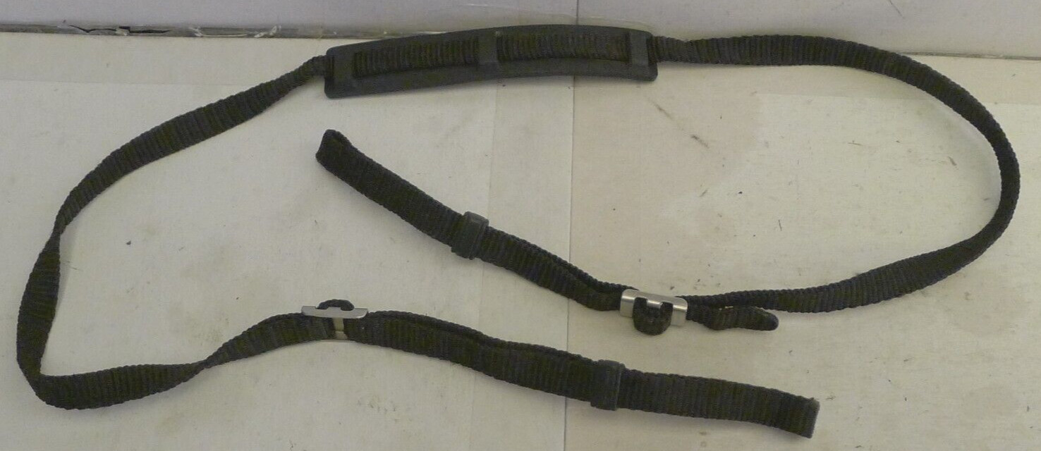 Pentax Adjustable Nylon 1 7/16″ Camera Neck Strap Black W/Metal Adjusters – S24