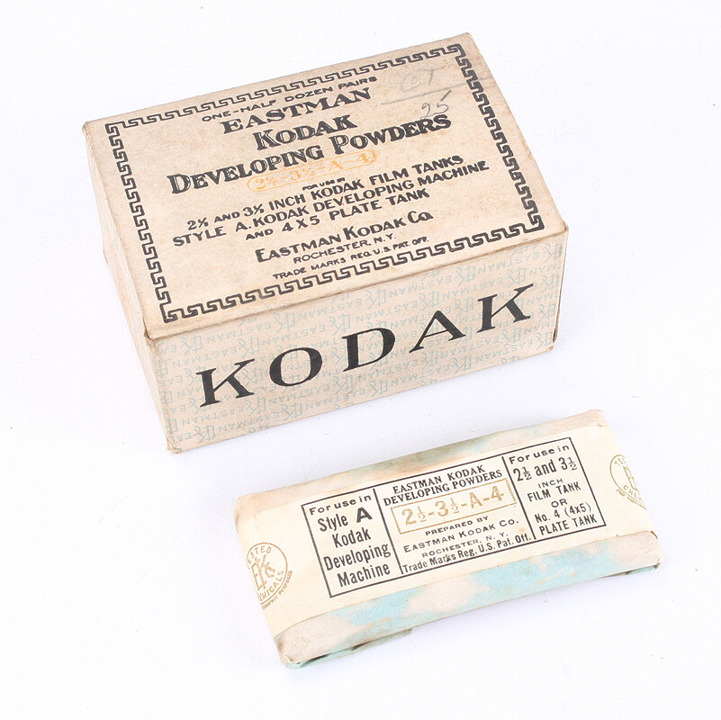 KODAK EASTMAN DEVELOPING POWDERS, BOX OF SIX, FOR DISPLAY ONLY/cks/207748