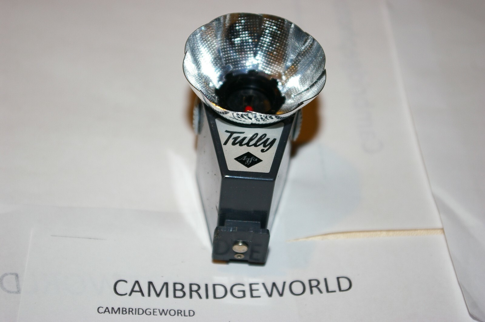 Agfa Tully flash unit with case and PC flash cord MADE in GERMANY