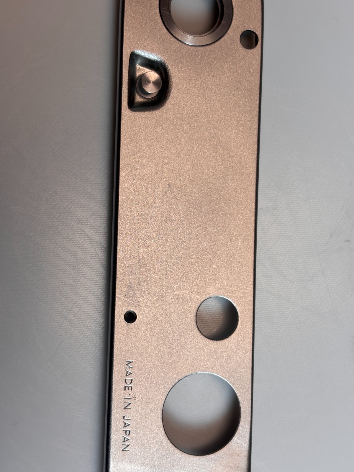 Nikon FM / FE Bottom Plate without screws Original Used Spare Part