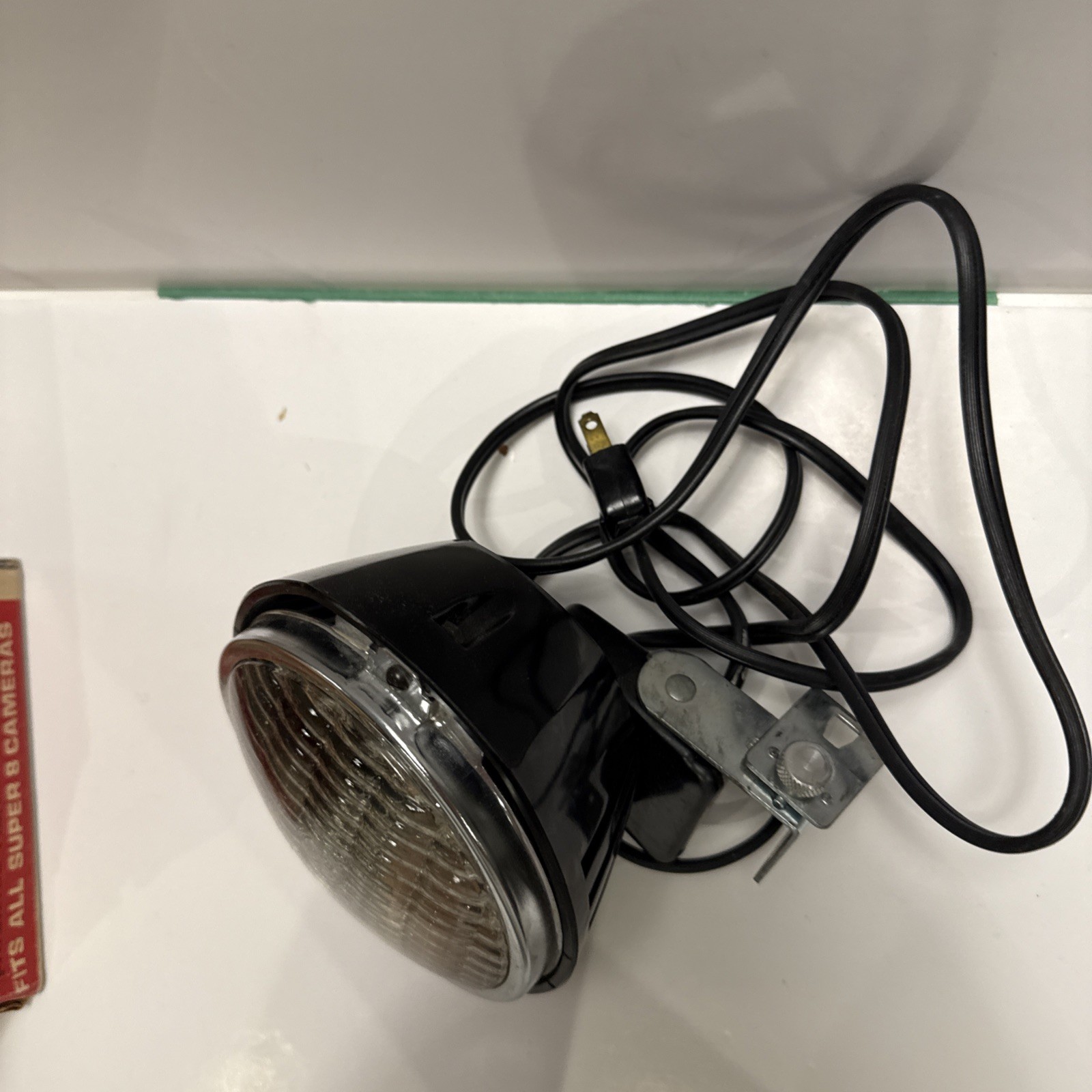 Vintage Topmount Cameralite 91 Acme Lite Movie Camera Light For Super 8 – Works