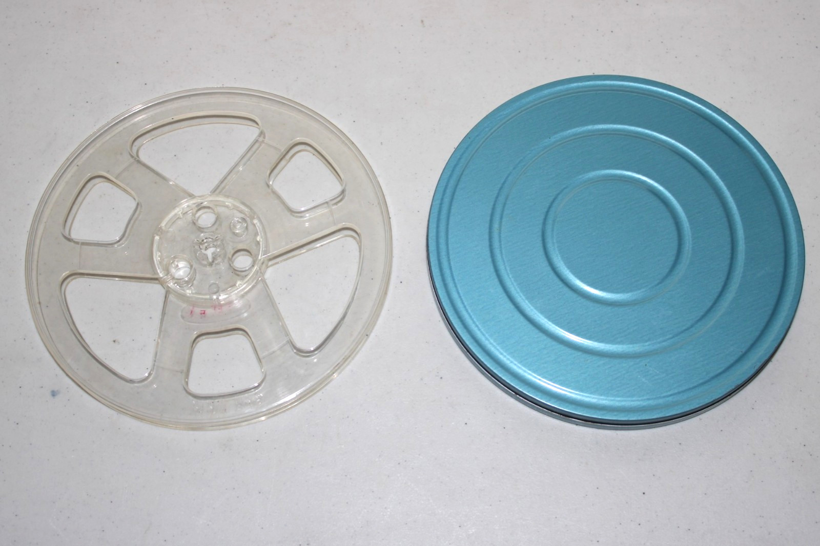 Vintage 7″ (Diameter) Blue Metal Film Canister Case w/ Emtpy Plastic Reel