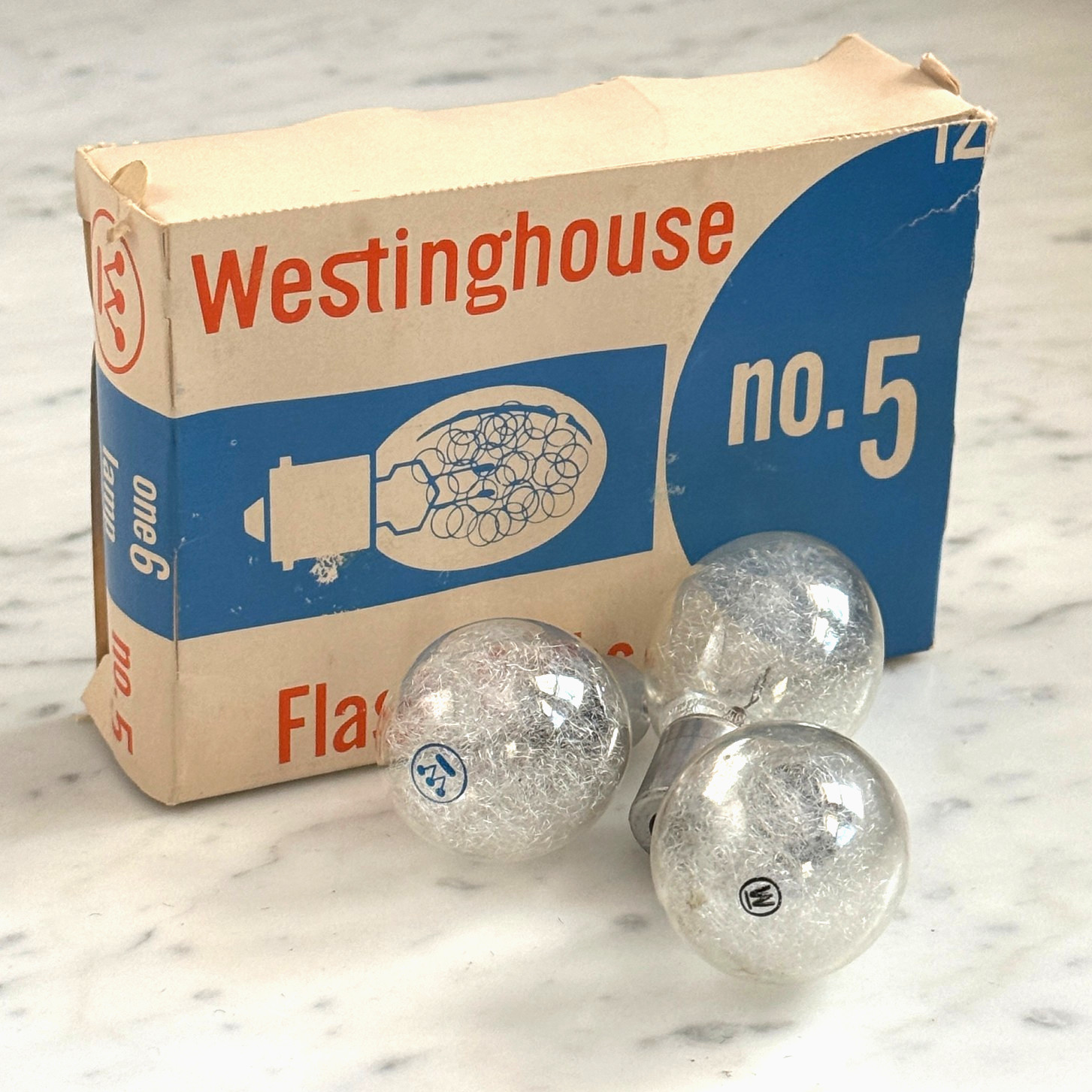 Vintage Westinghouse No. 5 Flash Bulbs (6) w/ Original Box – M5 Press 25