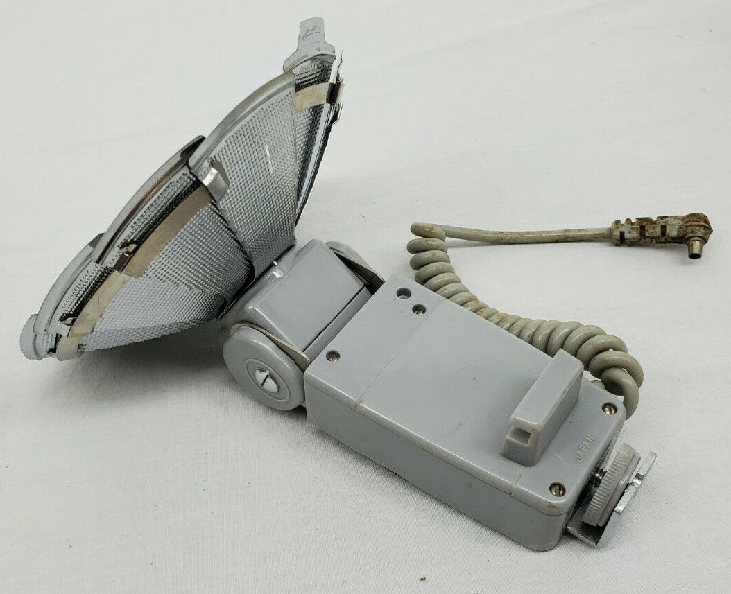 VINTAGE Gold Crest #BC-6 Tilt Flash with Original Black Vinyl Case Made in JAPAN