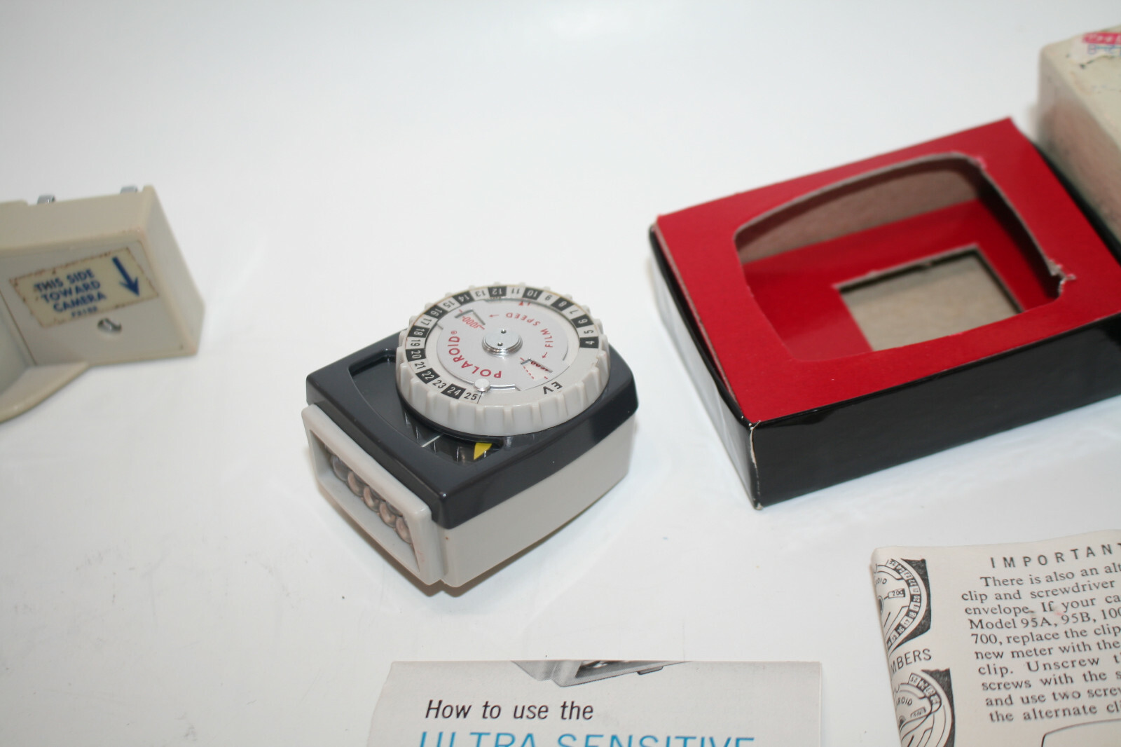 POLAROID TIMER #120, EXPOSURE METER #625,POSTCARDERS,BOUNCE FLASH BRACKET, DIFF
