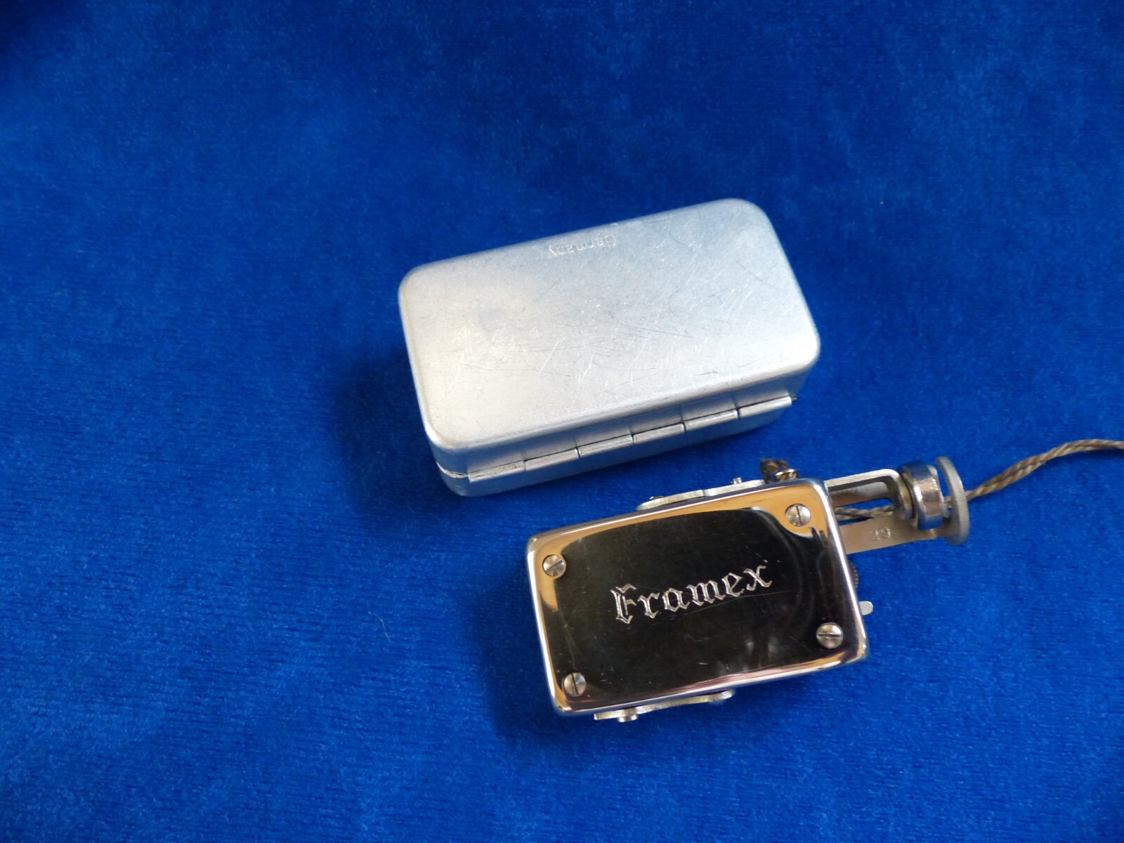 Vintage self timer, Framex, Model II, made in Germany, with aluminum case